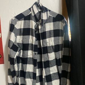 black/white h&m flannel